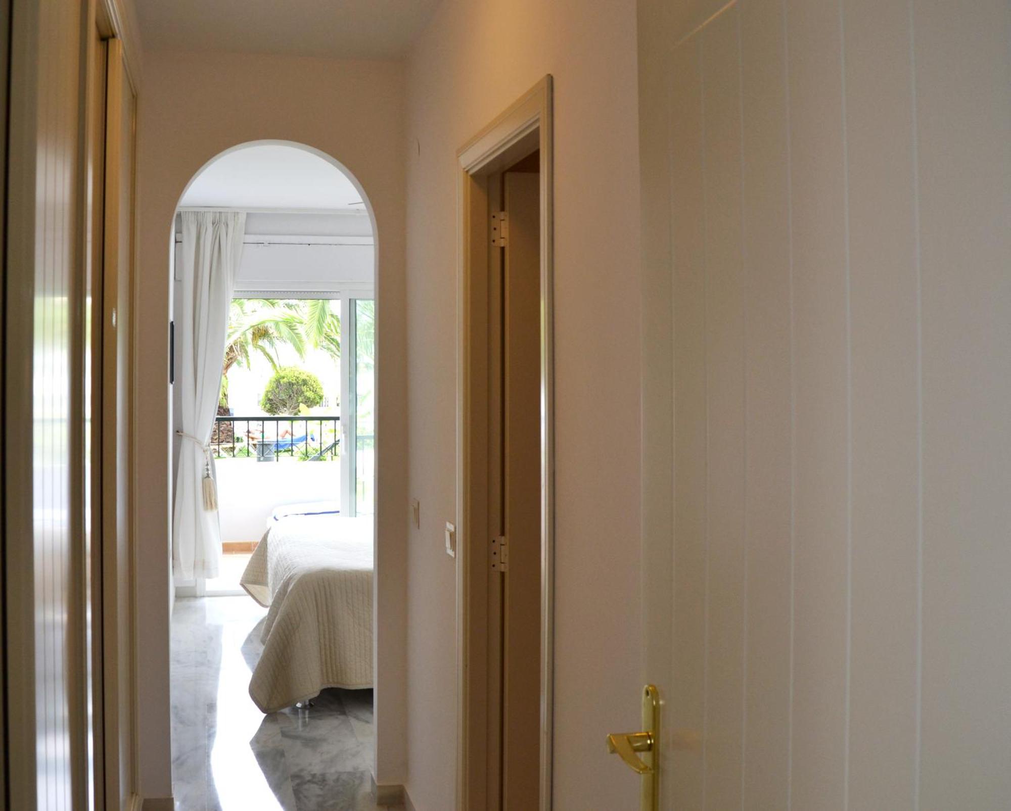Luxury Garden Apartment - Walking Distance To The Sea Sitio de Calahonda Εξωτερικό φωτογραφία