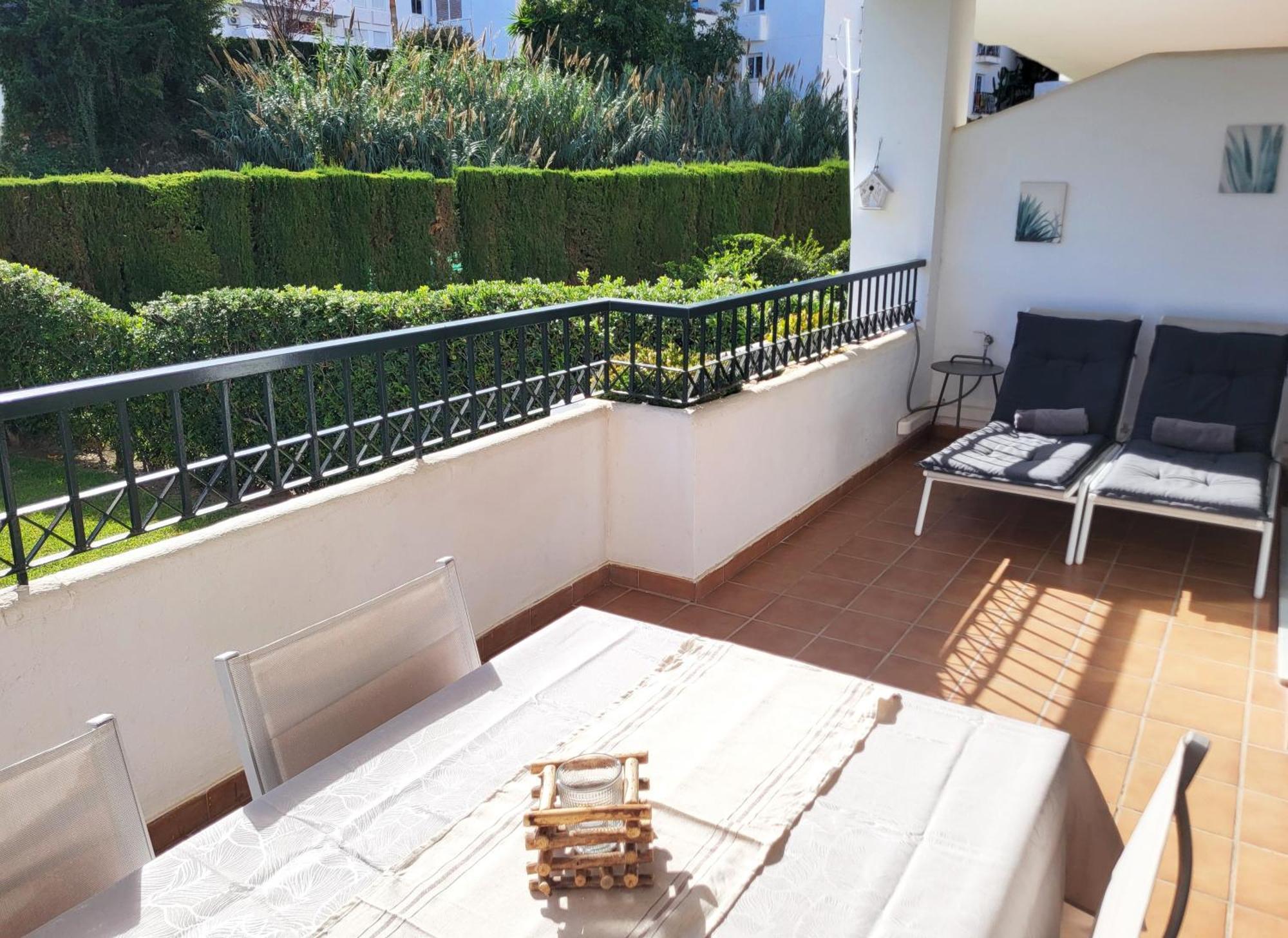 Luxury Garden Apartment - Walking Distance To The Sea Sitio de Calahonda Εξωτερικό φωτογραφία
