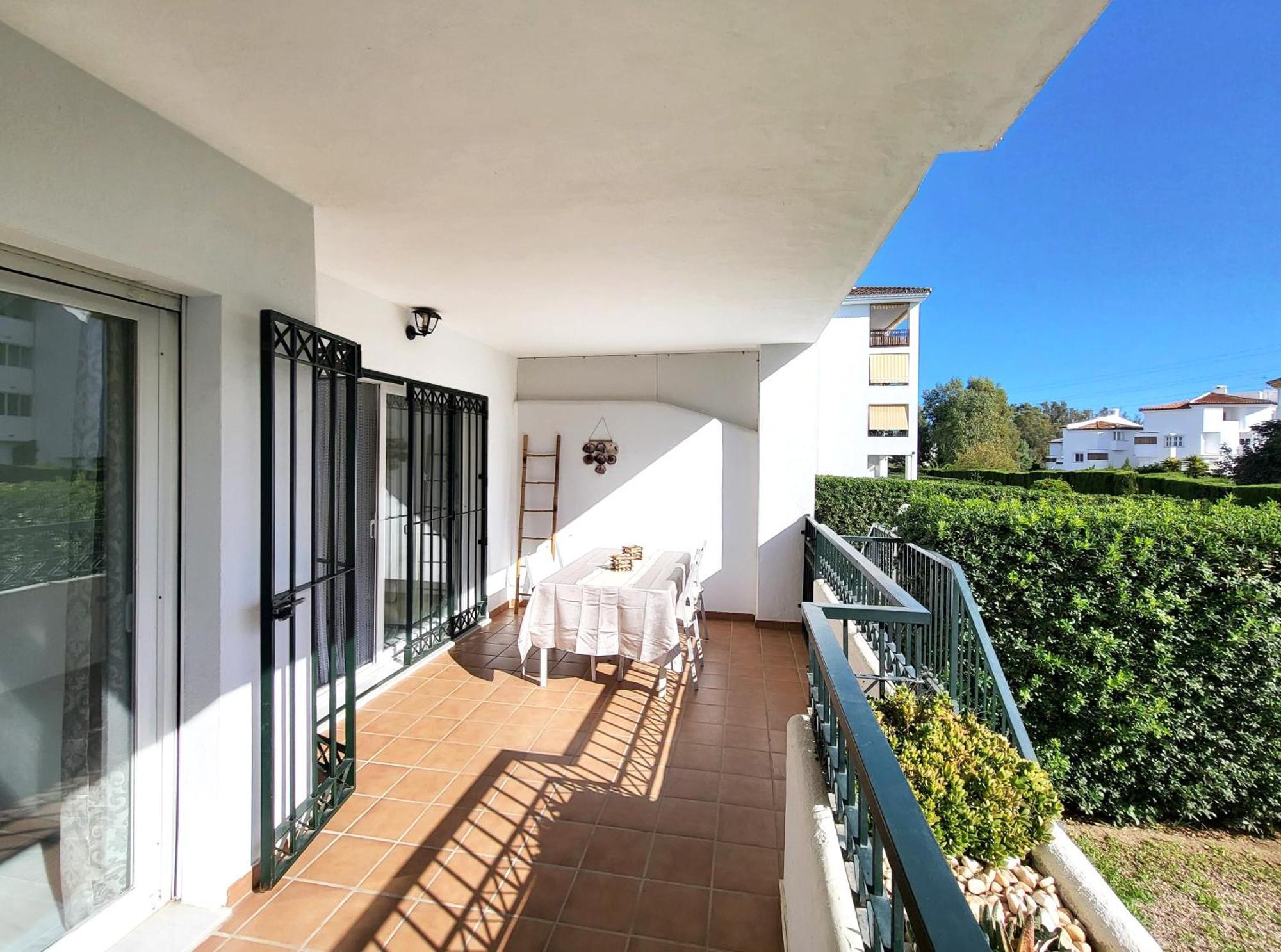 Luxury Garden Apartment - Walking Distance To The Sea Sitio de Calahonda Εξωτερικό φωτογραφία